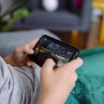 10 Alasan Kenapa Game Mobile Lebih Populer daripada PC di Indonesia (Data Mengejutkan!)